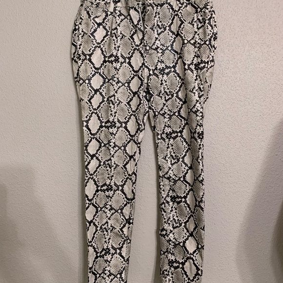 Hammer Jeans Snakeskin Print Size 15 - Picture 2 of 6